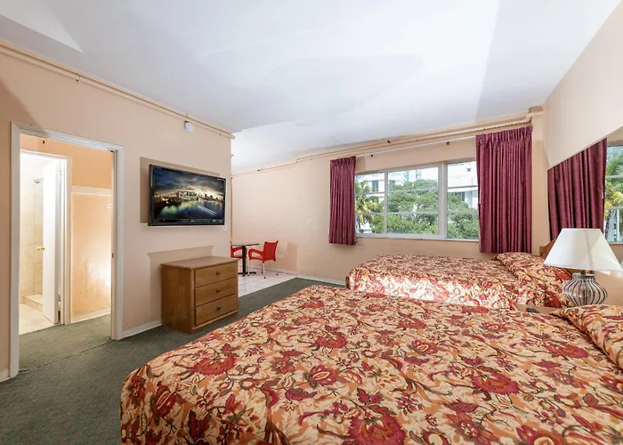 Ocean Beach Hotel